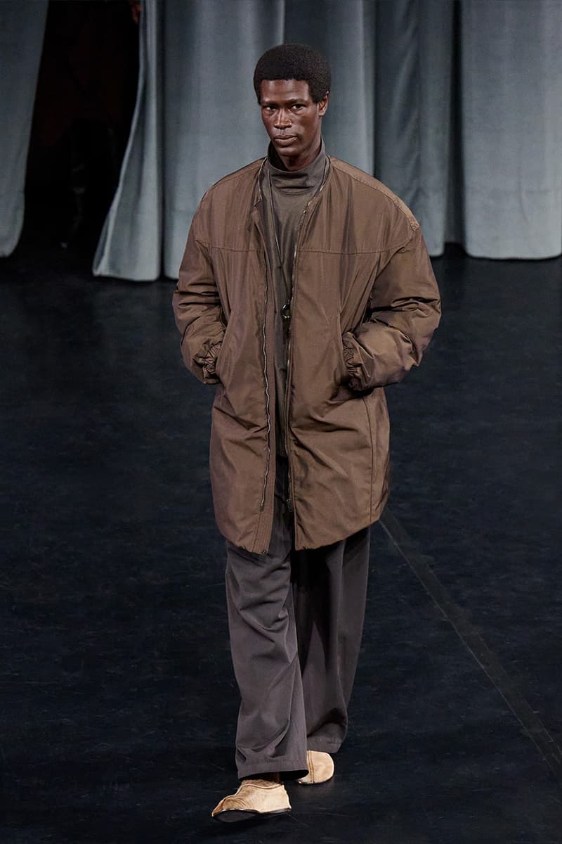 Lemaire Fall/Winter 2026 Paris Fashion Week Runway Collection Lemaire FW26 Is a Theatrical Metamorphosis of Form