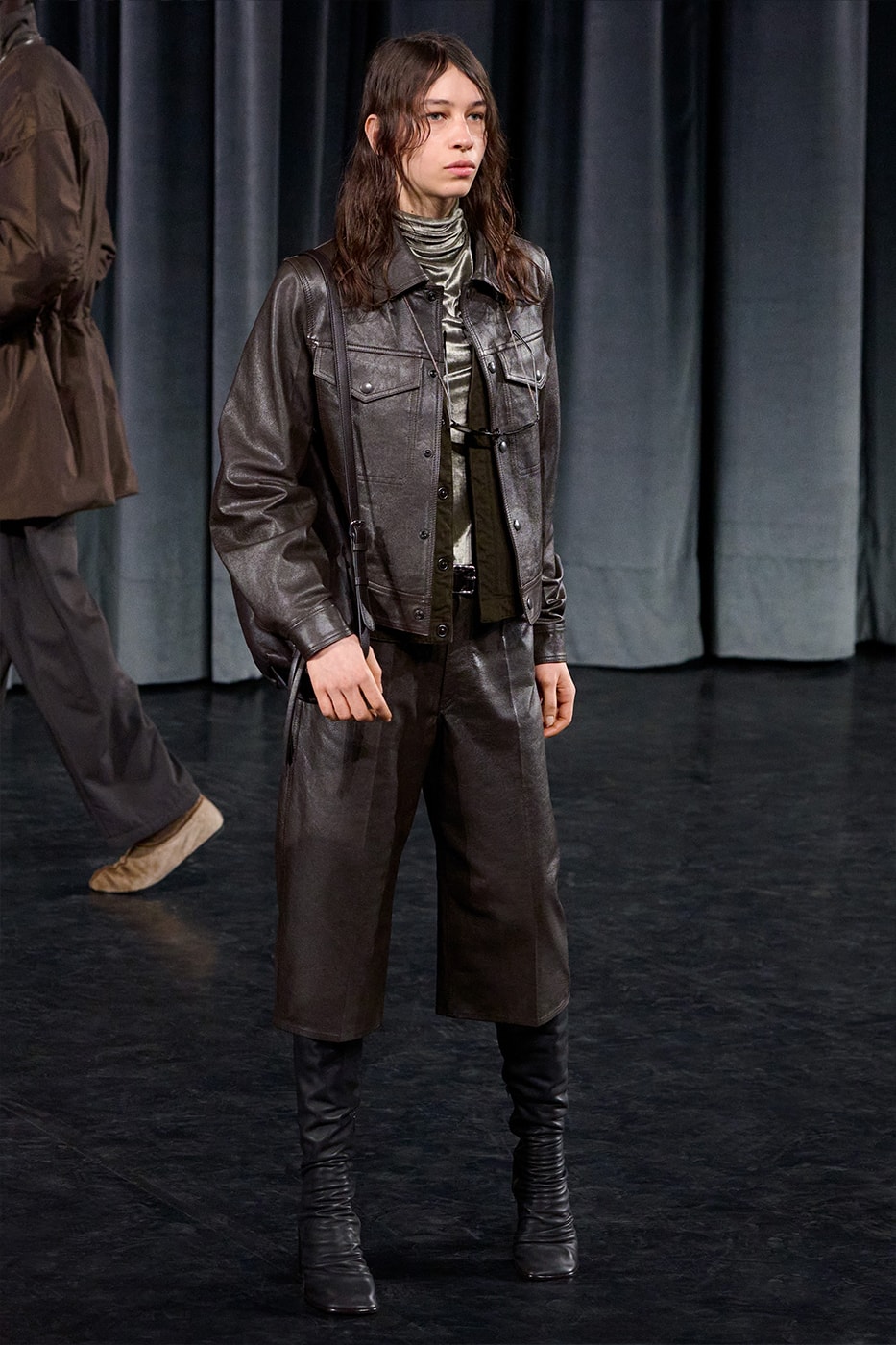 Lemaire Fall/Winter 2026 Paris Fashion Week Runway Collection Lemaire FW26 Is a Theatrical Metamorphosis of Form