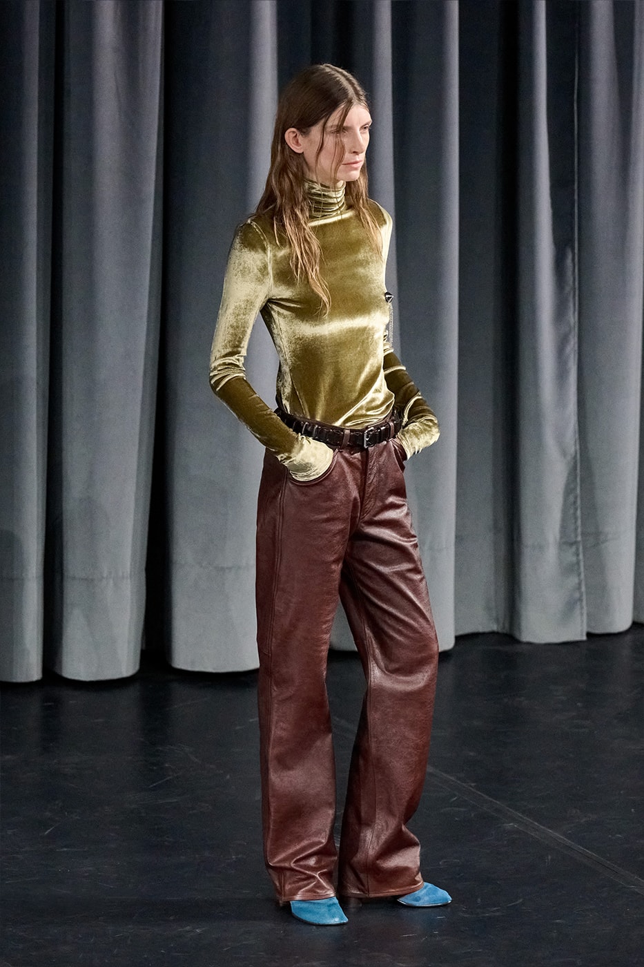Lemaire Fall/Winter 2026 Paris Fashion Week Runway Collection Lemaire FW26 Is a Theatrical Metamorphosis of Form