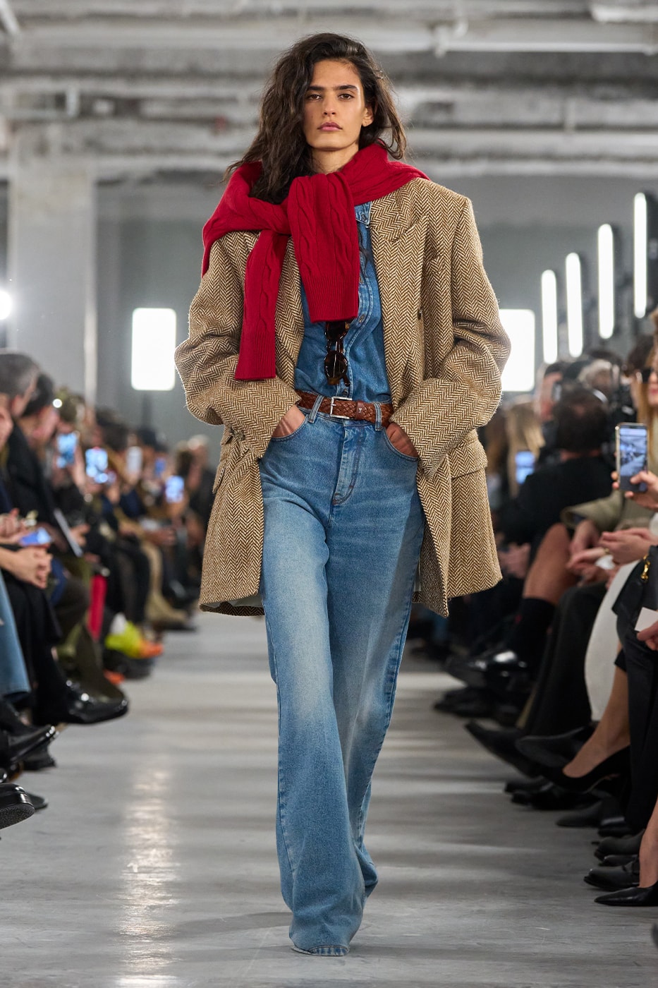 AMI Fall/Winter 2026 Collection Paris Fashion Week Runway Alexandre Mattiussi Champs-Élysées