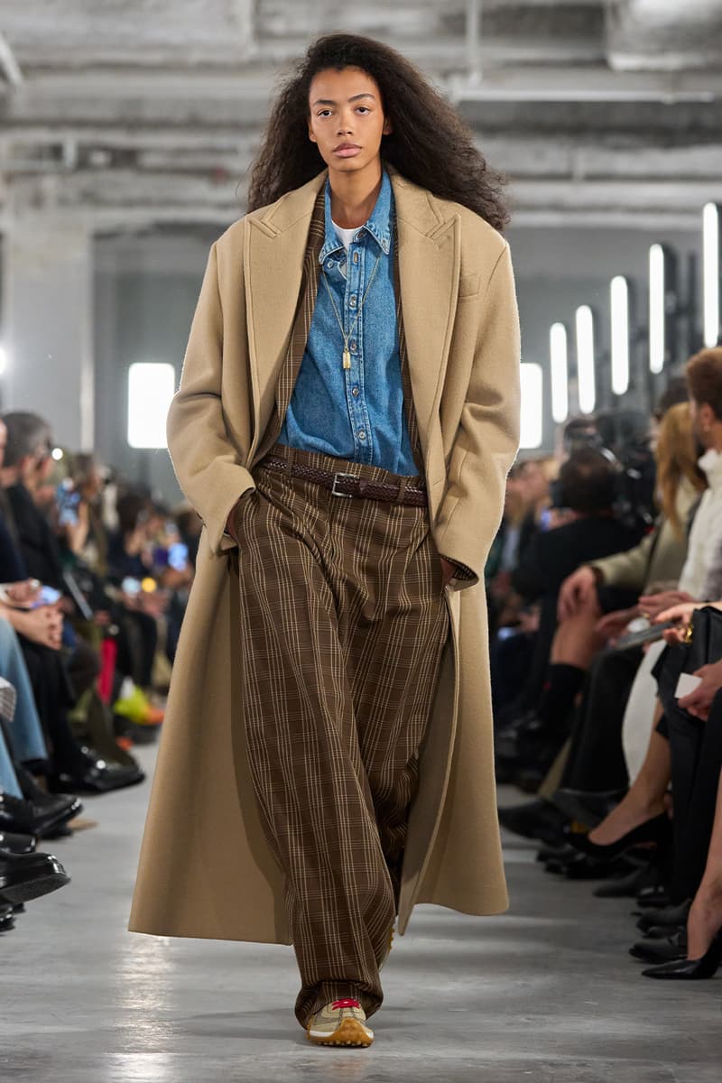 AMI Fall/Winter 2026 Collection Paris Fashion Week Runway Alexandre Mattiussi Champs-Élysées