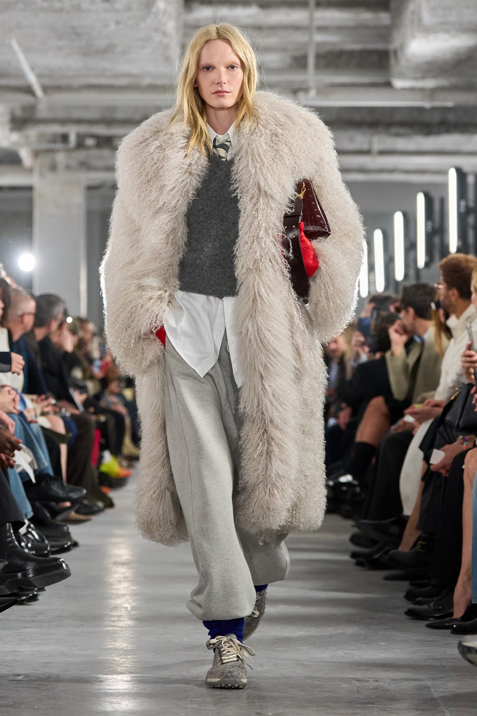 AMI Fall/Winter 2026 Collection Paris Fashion Week Runway Alexandre Mattiussi Champs-Élysées
