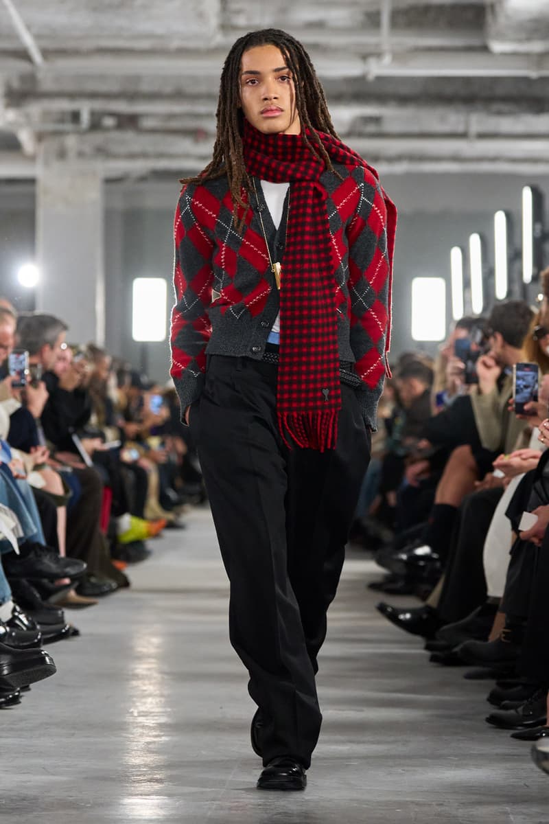 AMI Fall/Winter 2026 Collection Paris Fashion Week Runway Alexandre Mattiussi Champs-Élysées