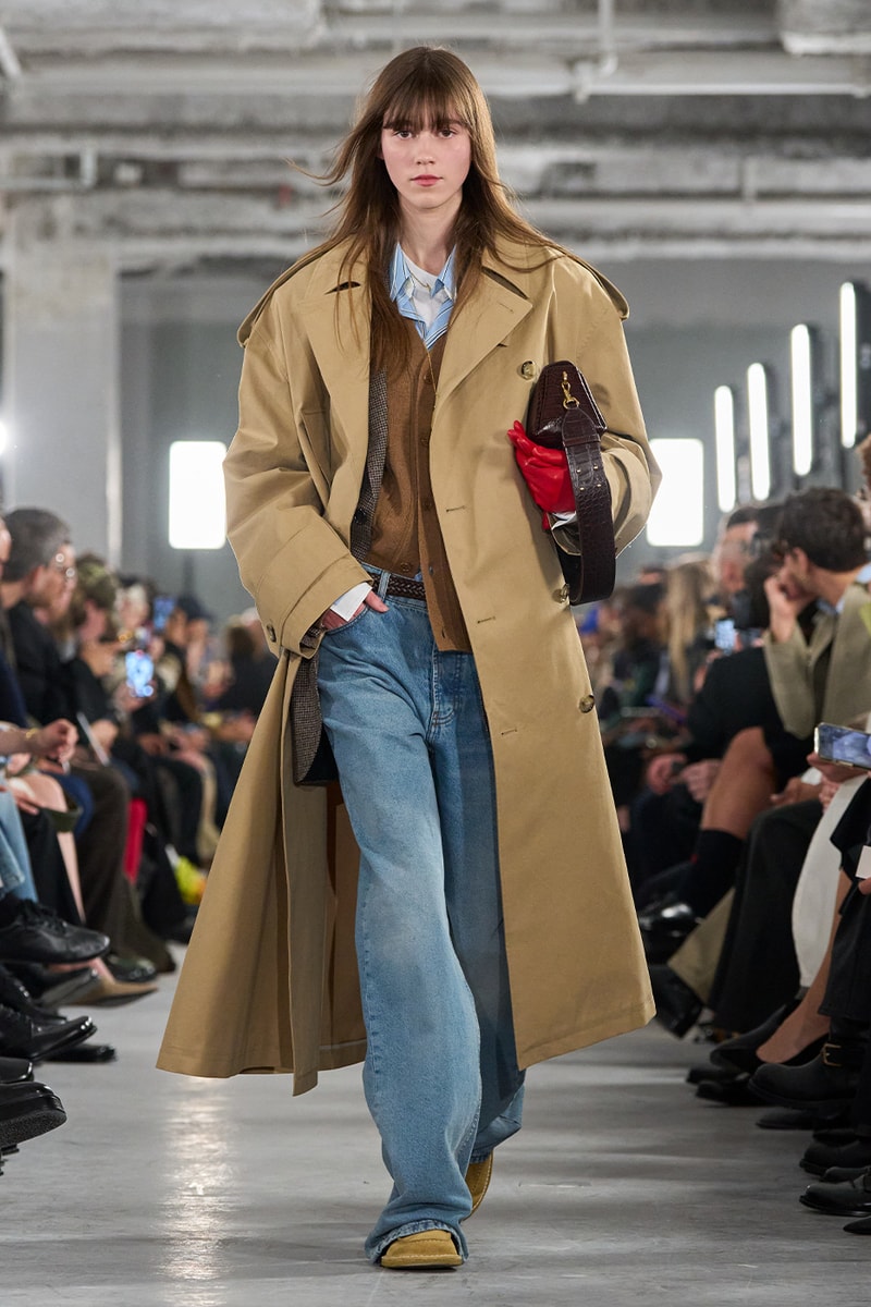 AMI Fall/Winter 2026 Collection Paris Fashion Week Runway Alexandre Mattiussi Champs-Élysées