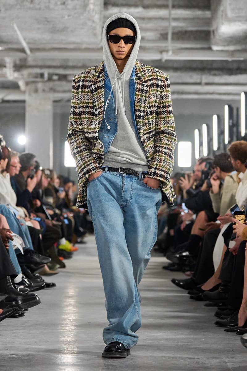 AMI Fall/Winter 2026 Collection Paris Fashion Week Runway Alexandre Mattiussi Champs-Élysées