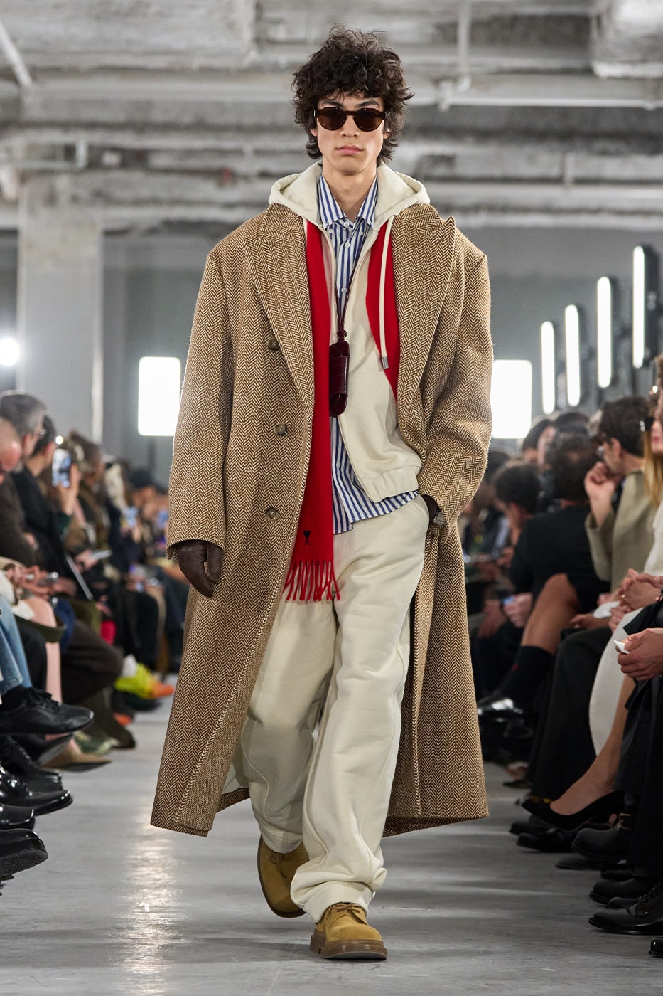 AMI Fall/Winter 2026 Collection Paris Fashion Week Runway Alexandre Mattiussi Champs-Élysées