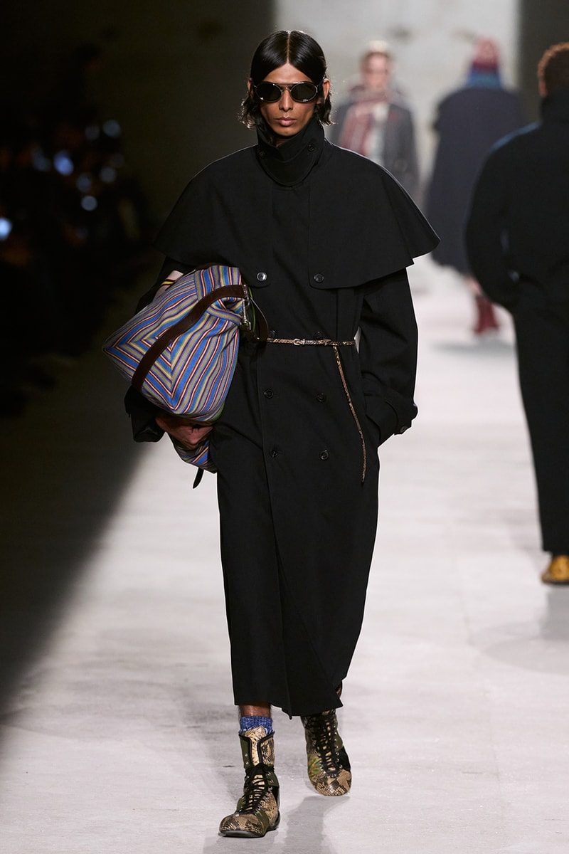 Dries Van Noten Fall/Winter 2026 Paris Fashion Week Runway Collection