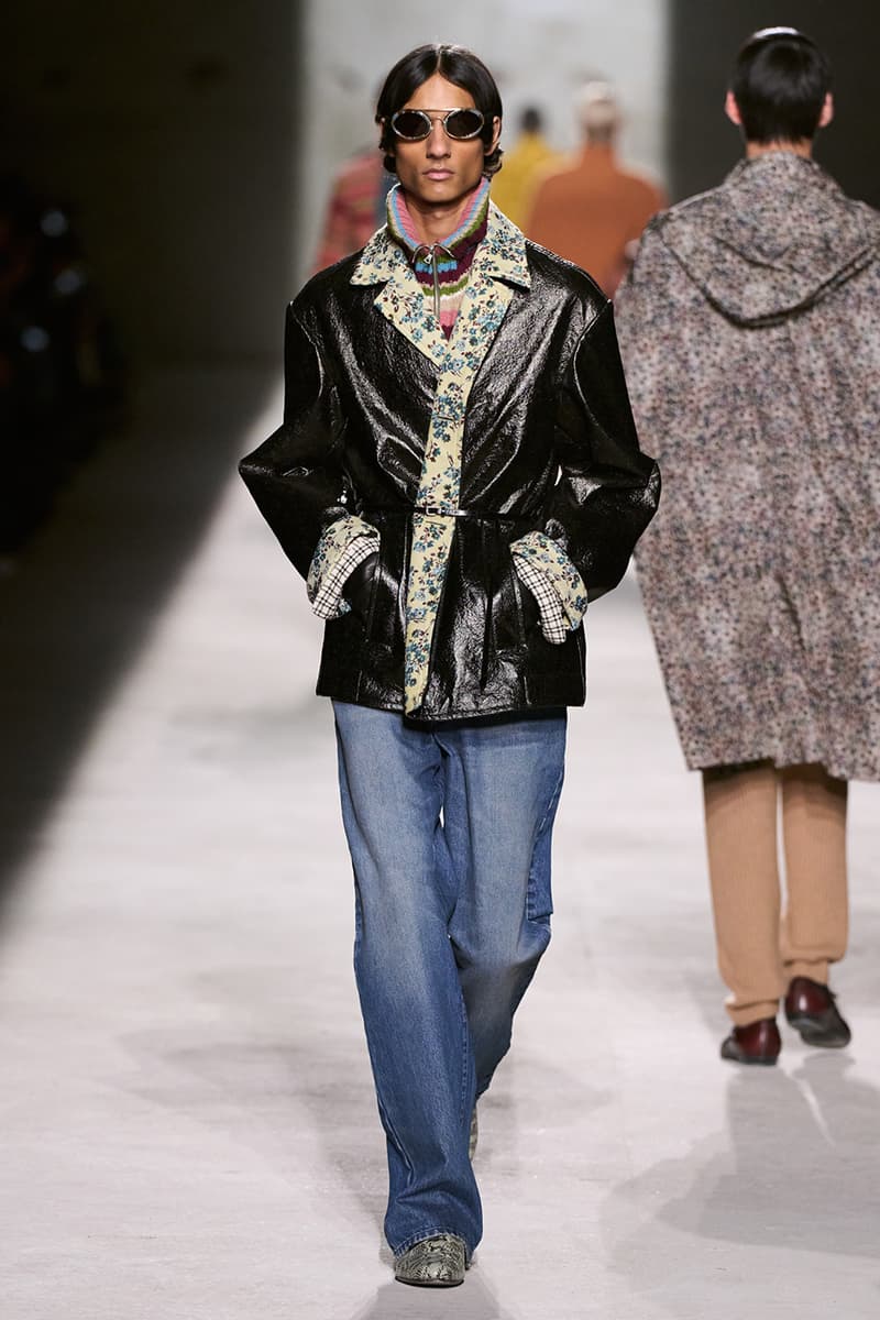 Dries Van Noten Fall/Winter 2026 Paris Fashion Week Runway Collection