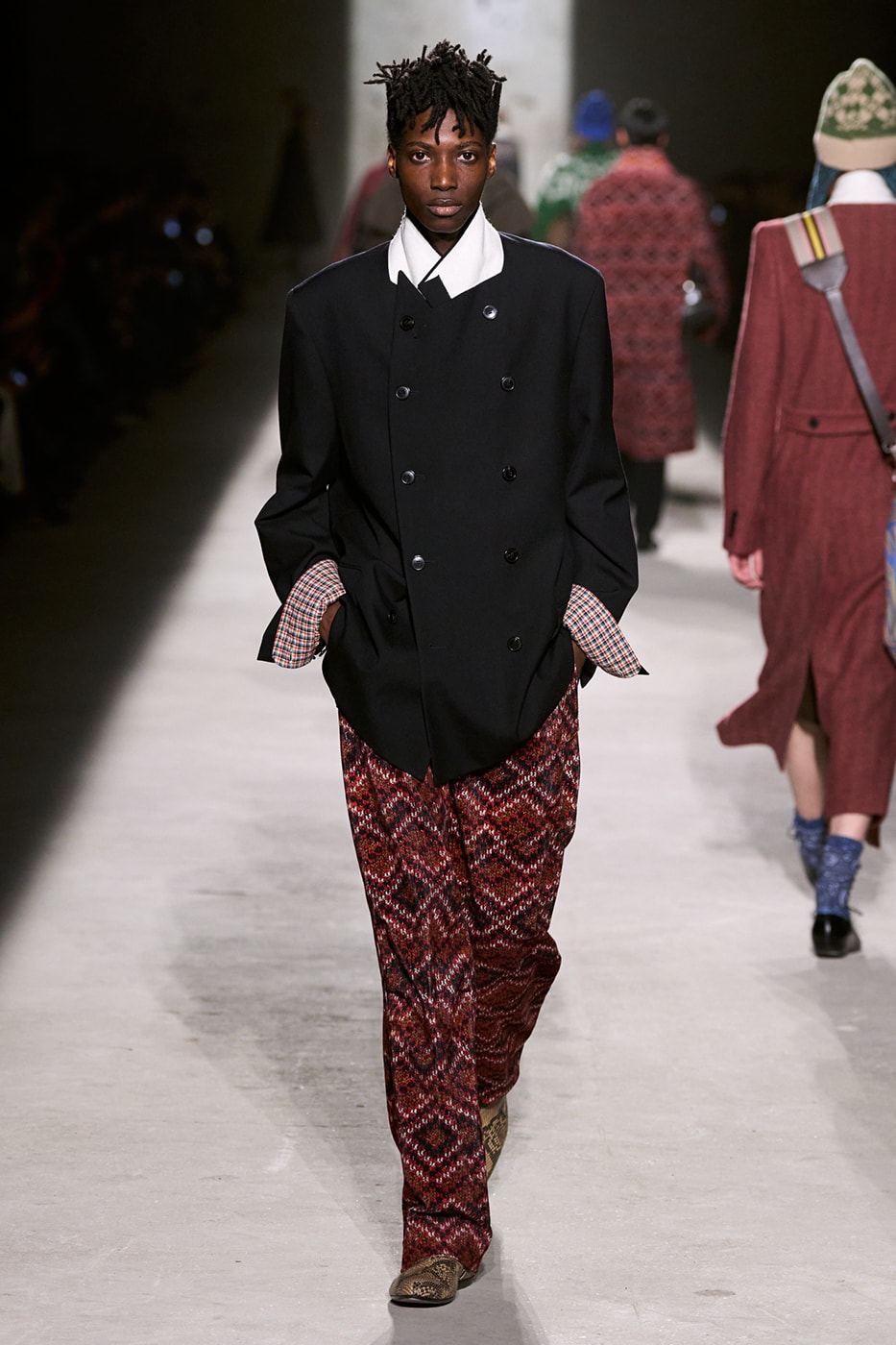 Dries Van Noten Fall/Winter 2026 Paris Fashion Week Runway Collection