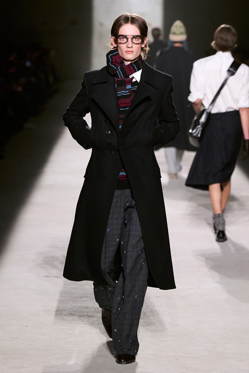 Dries Van Noten Fall/Winter 2026 Paris Fashion Week Runway Collection