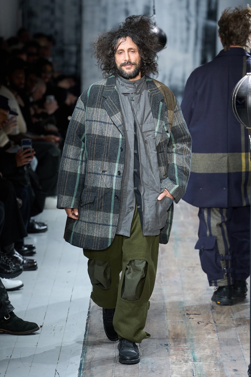 Yohji Yamamoto Fall/Winter 2026 Paris Fashion Week Runway Collection
