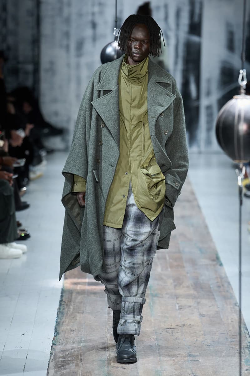 Yohji Yamamoto Fall/Winter 2026 Paris Fashion Week Runway Collection