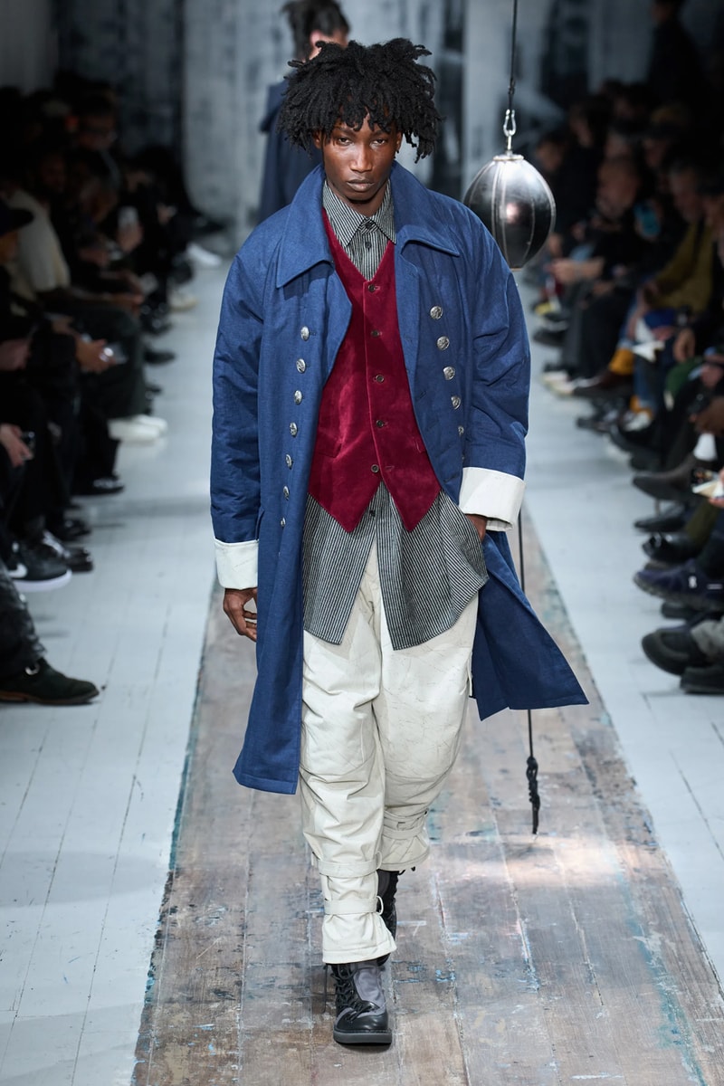Yohji Yamamoto Fall/Winter 2026 Paris Fashion Week Runway Collection