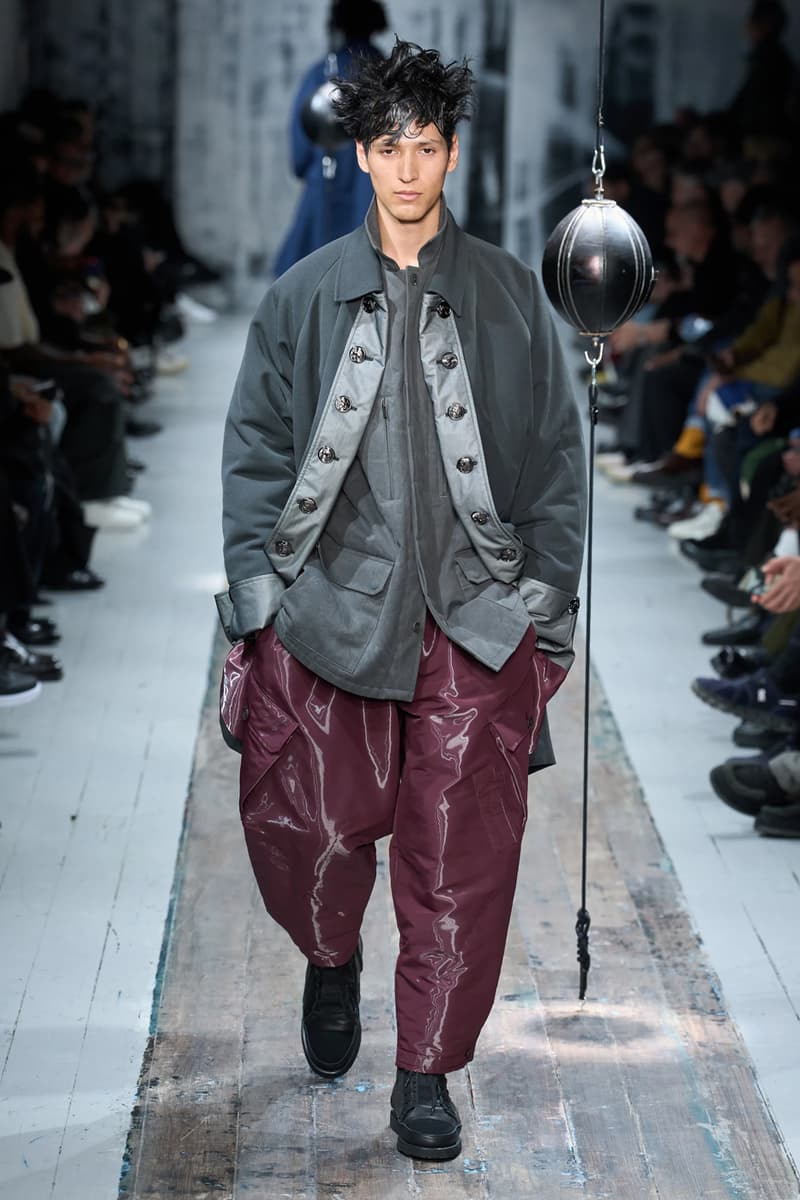 Yohji Yamamoto Fall/Winter 2026 Paris Fashion Week Runway Collection