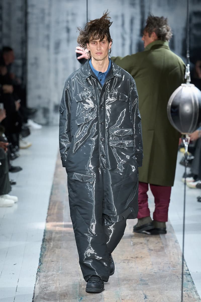Yohji Yamamoto Fall/Winter 2026 Paris Fashion Week Runway Collection