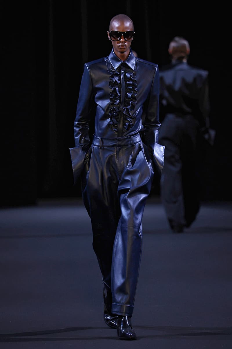 JUUN.J Fall/Winter 2026 Paris Fashion Week Runway Collection Alpinestars RSRV