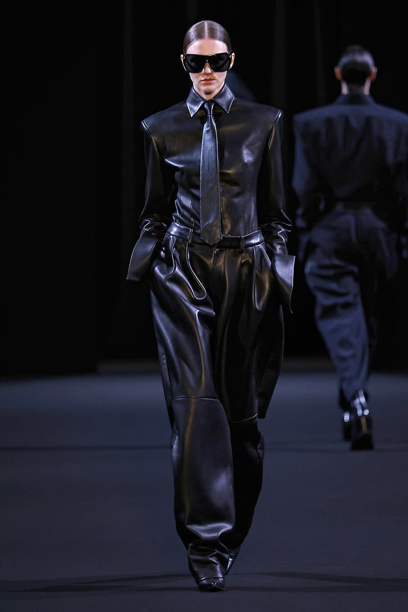 JUUN.J Fall/Winter 2026 Paris Fashion Week Runway Collection Alpinestars RSRV