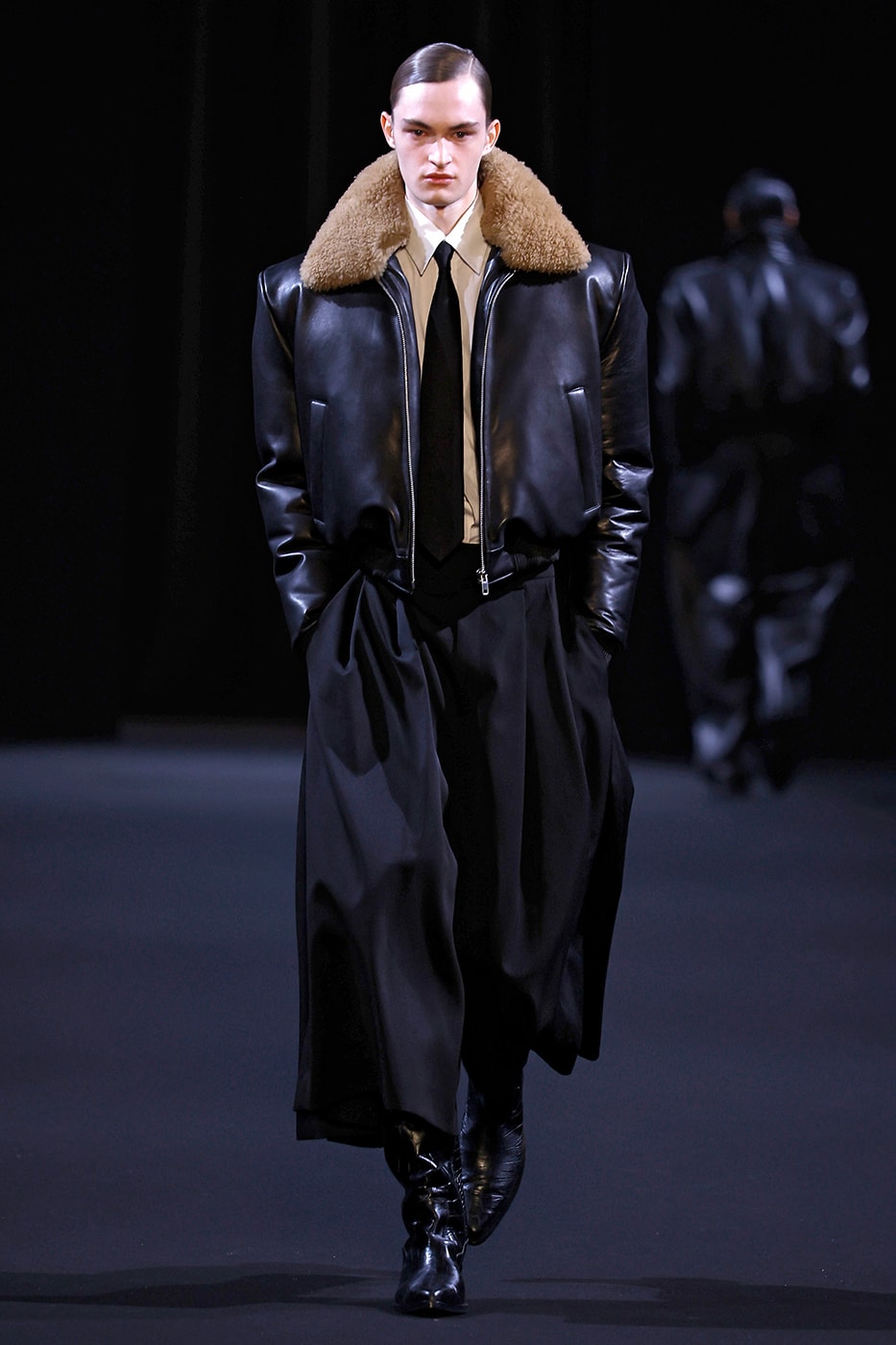 JUUN.J Fall/Winter 2026 Paris Fashion Week Runway Collection Alpinestars RSRV