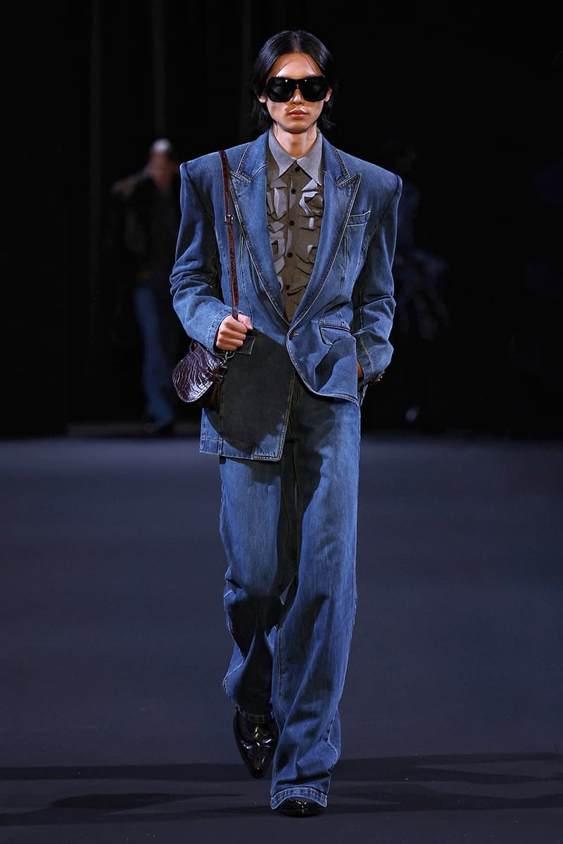 JUUN.J Fall/Winter 2026 Paris Fashion Week Runway Collection Alpinestars RSRV