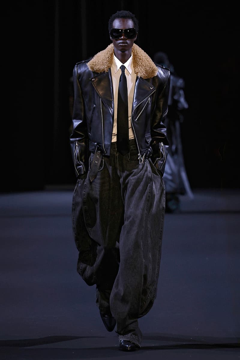 JUUN.J Fall/Winter 2026 Paris Fashion Week Runway Collection Alpinestars RSRV