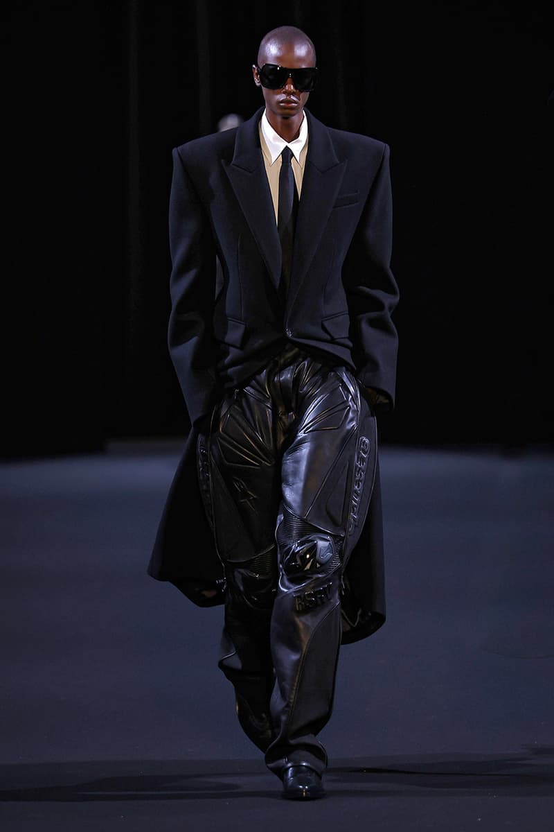 JUUN.J Fall/Winter 2026 Paris Fashion Week Runway Collection Alpinestars RSRV