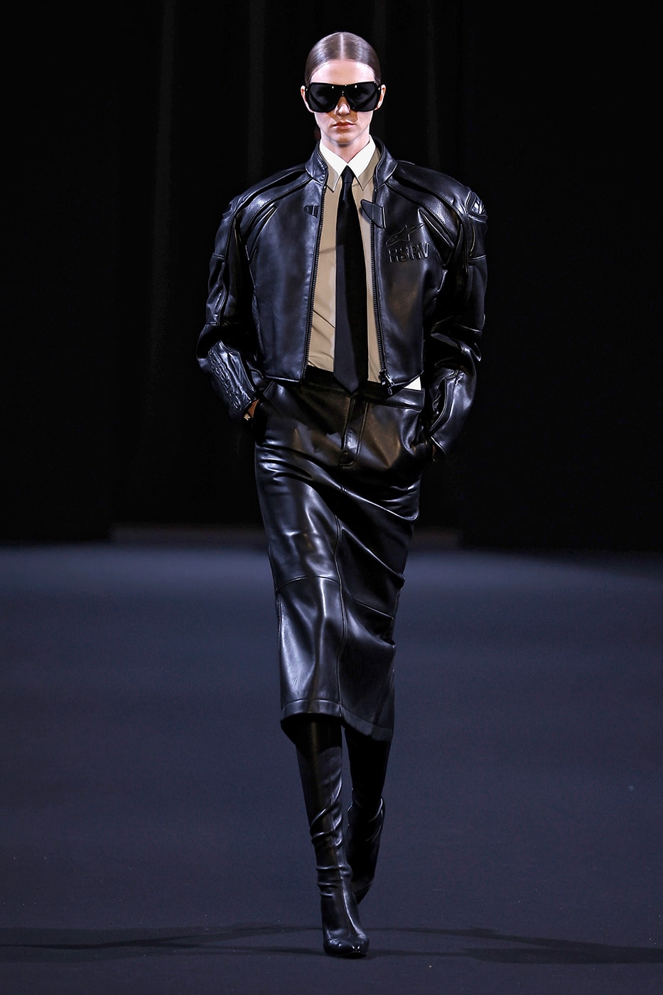 JUUN.J Fall/Winter 2026 Paris Fashion Week Runway Collection Alpinestars RSRV