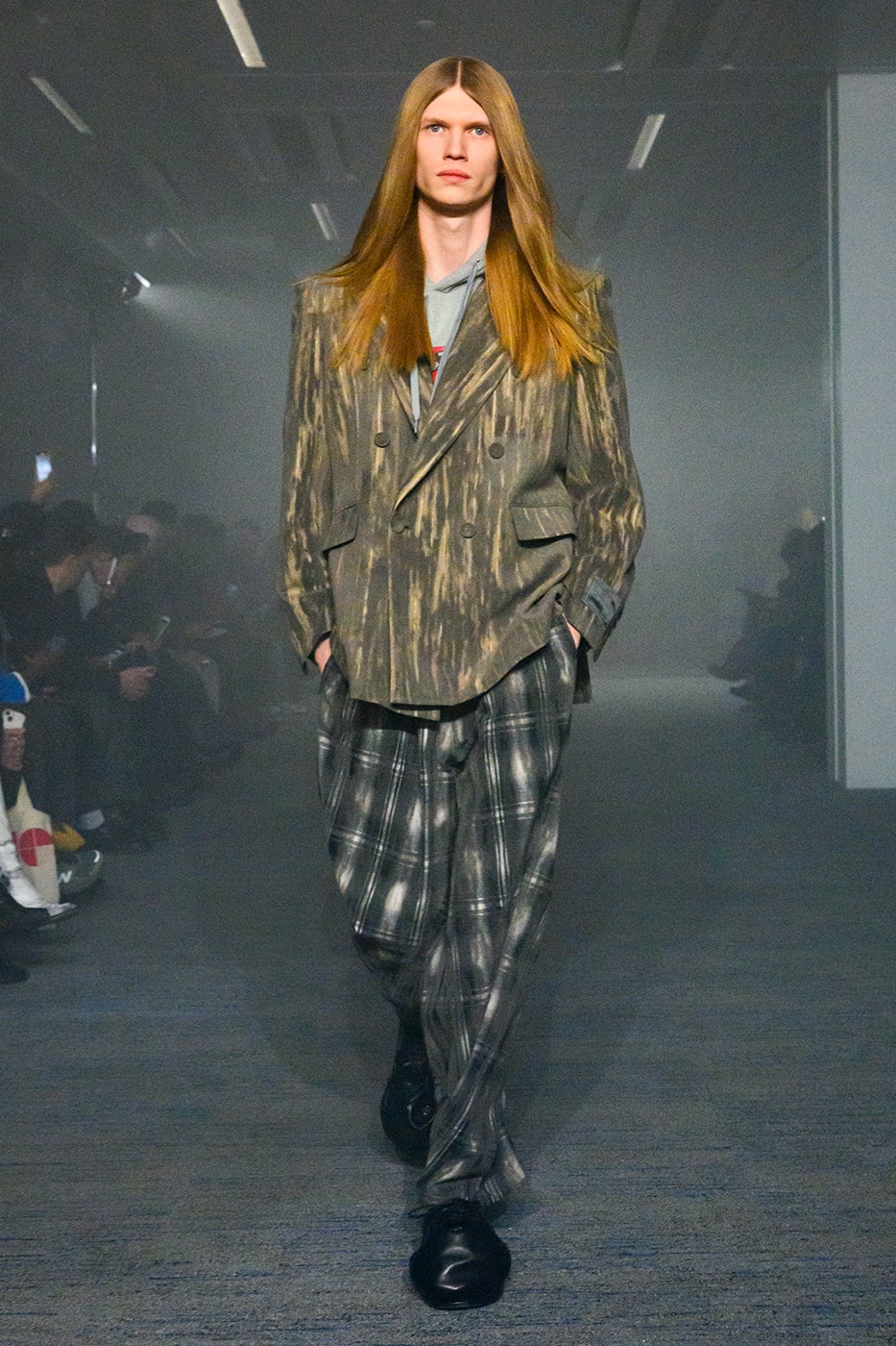 Doublet Fall/Winter 2026 Paris Fashion Week Runway Collection kid love gaite Doublet FW26 Is a Breath of Innovation