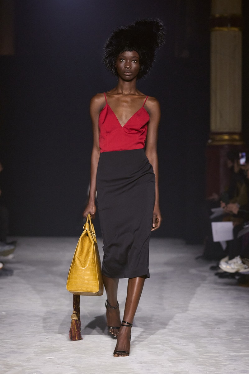 WOOYOUNGMI FW26 Explores the Golden Age of Travel fall winter 2026 Paris Fashion Week Collection runway seoul korean brand