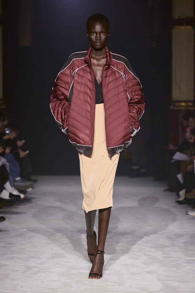 WOOYOUNGMI FW26 Explores the Golden Age of Travel fall winter 2026 Paris Fashion Week Collection runway seoul korean brand