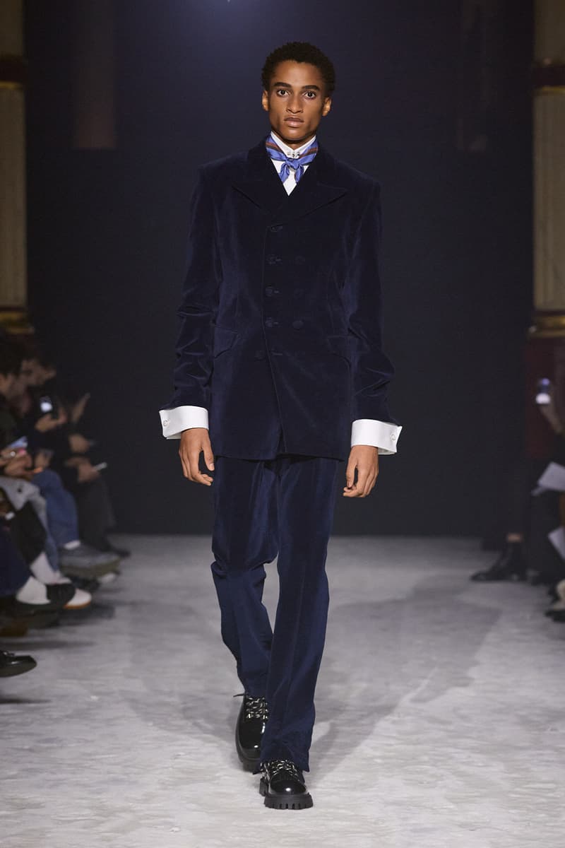 WOOYOUNGMI FW26 Explores the Golden Age of Travel fall winter 2026 Paris Fashion Week Collection runway seoul korean brand