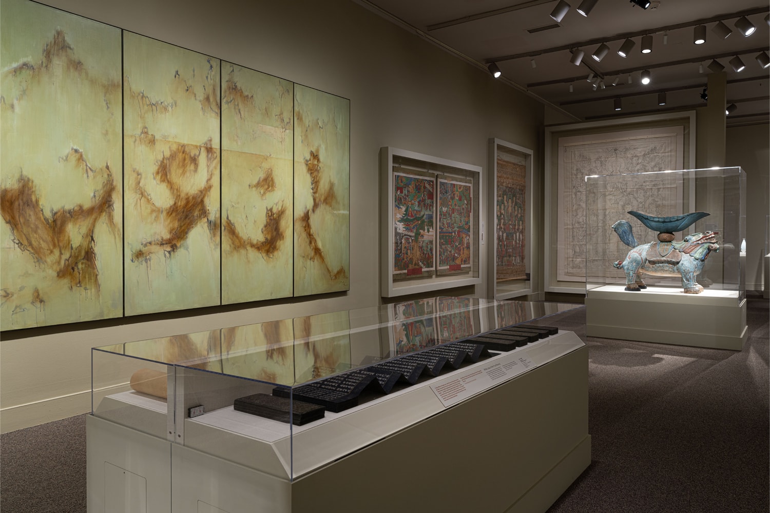 Smithsonian 'Korean Treasures' with Audrey Nuna Art Artworks Exhibition