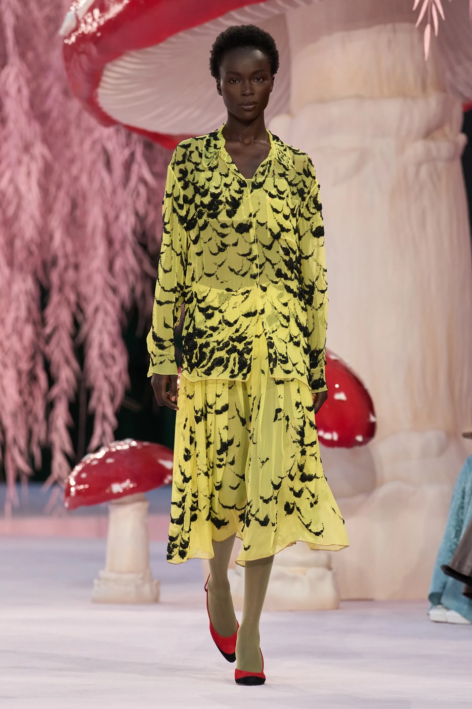 Chanel Matthieu Blazy Spring 2026 Couture Paris Fashion Week Runway haute couture debut