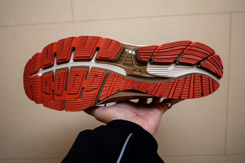 Comme des Garçons HOMME x New Balance U1890A Closer Look paris fashion week fw26 fall winter 2026 black charcoal orange beige