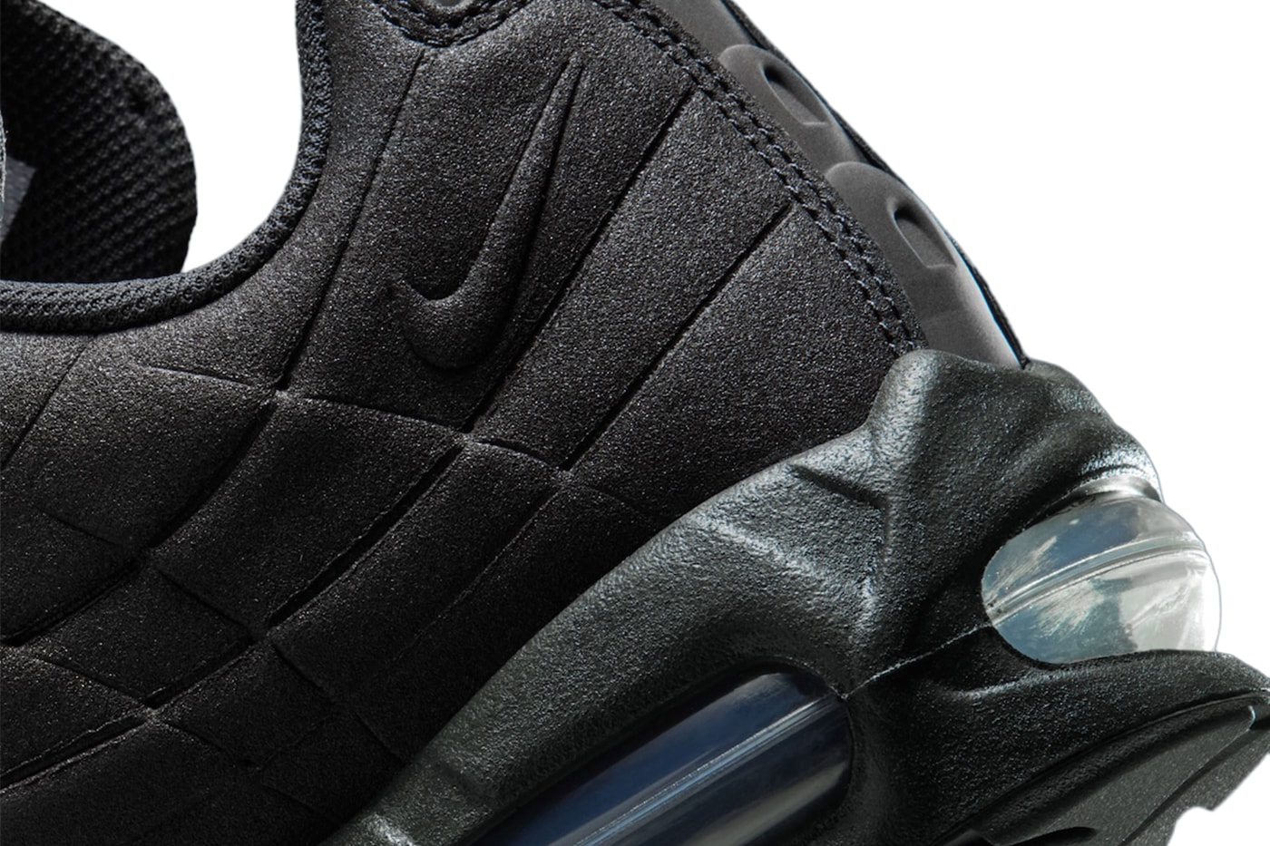 Nike Air Max 95 Hiking Shoe Black Off-Noir-Metallic Silver IQ1662-045 Release Info