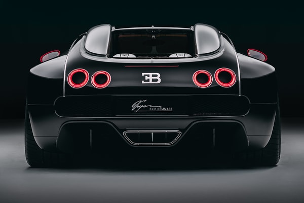 The Bugatti F.K.P. Hommage Honors the Veyron's 20-Year Legacy With Bespoke Audemars Piguet Dash Clock veyron sport 