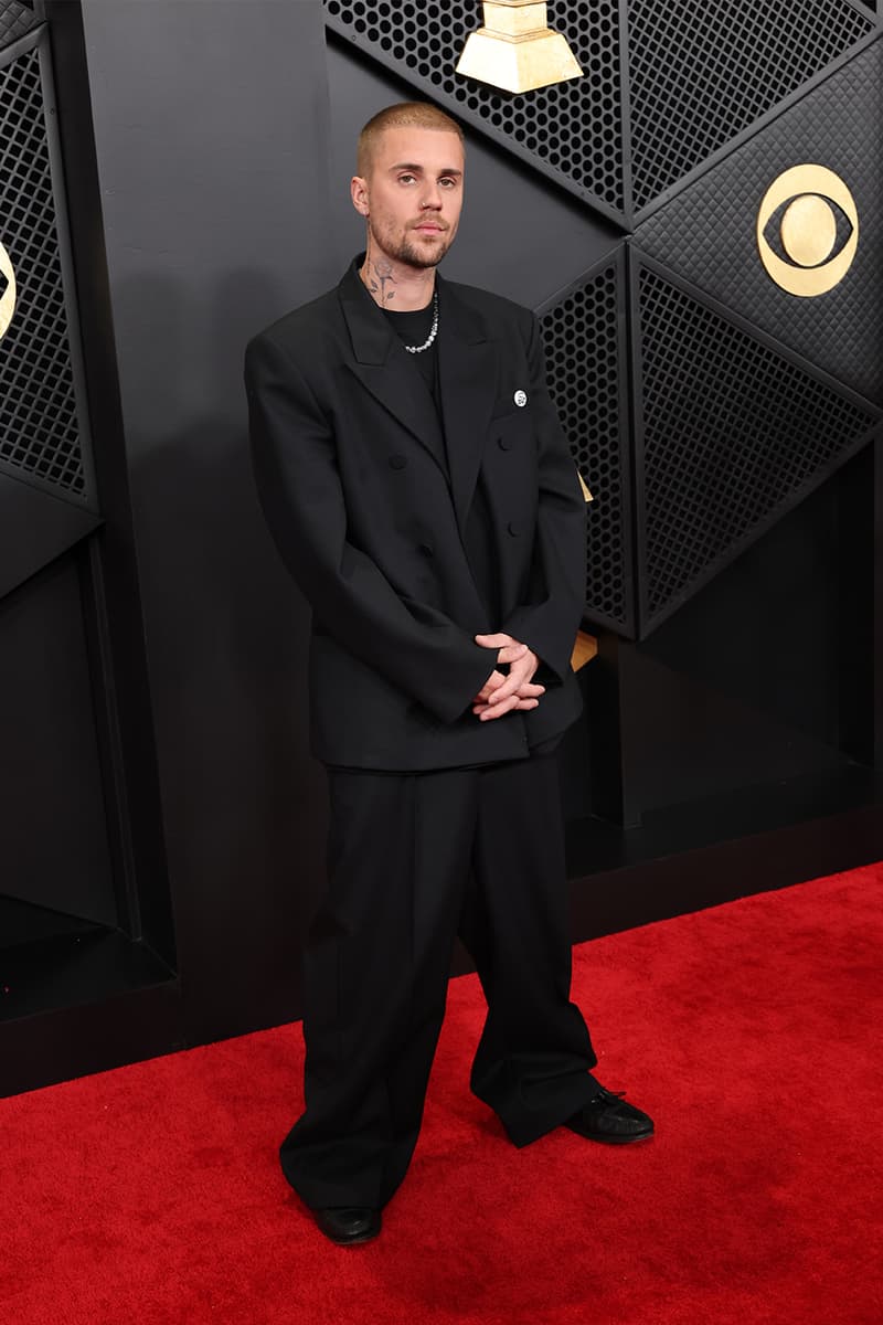 Justin Bieber 2026 Grammy Awards Balenciaga Suit Shirtless SKYLRK BOXERS Yukon performance 
