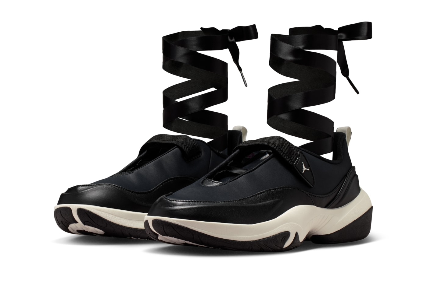 Jordan Pointe Black Sail IB8597-001 Official Images