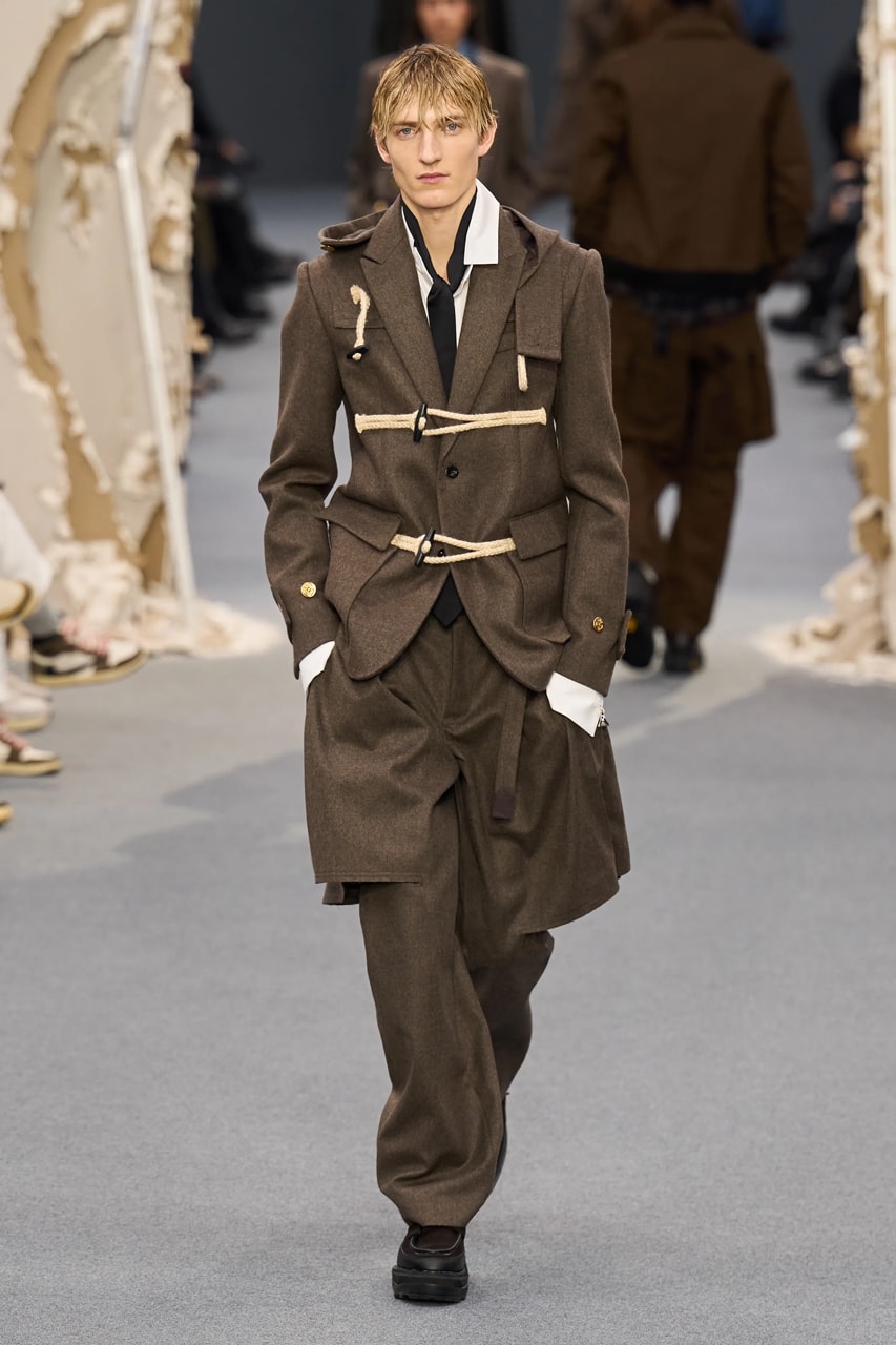 The Chinese Pankou Button & Tang Jacket 