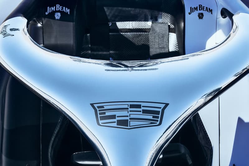 Команда Cadillac Формулы 1 представила дебютную ливрею суперкубка lx и представила 11-ю команду f1