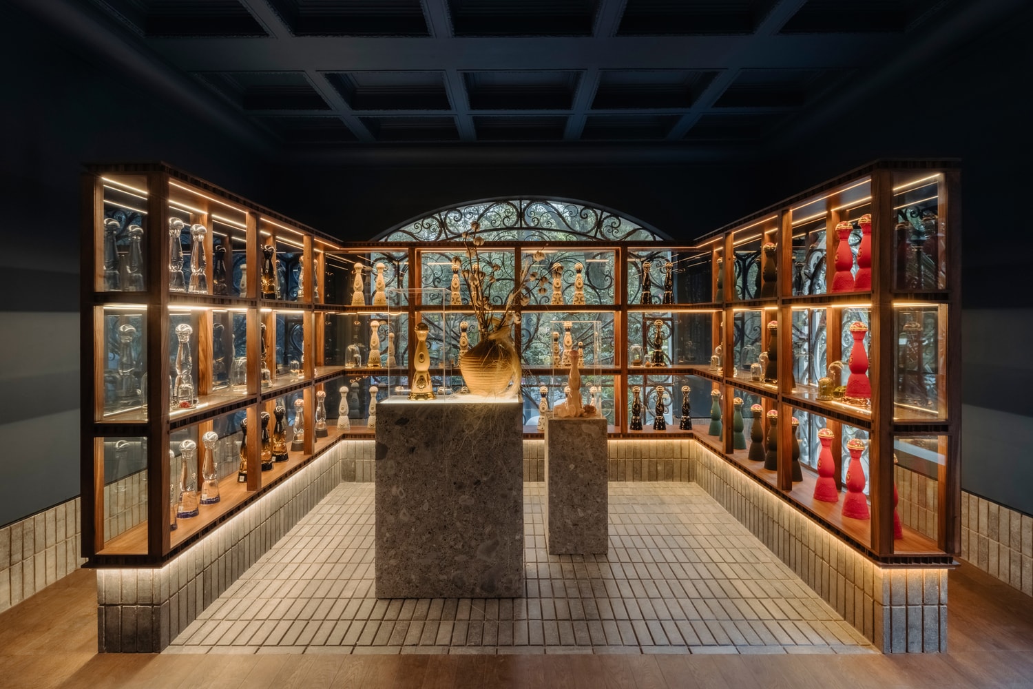 Clase Azul Mexico, Casa de Los Leones, cdmx, mexico city, amador montes, installation, artworks, art