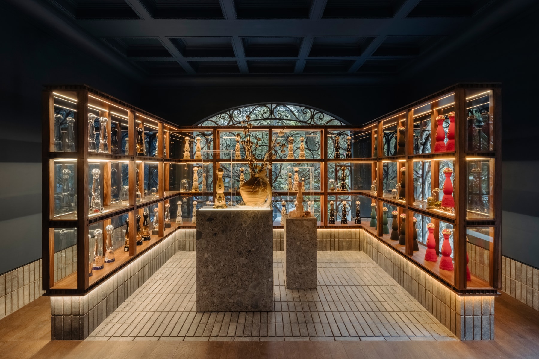 Clase Azul Mexico, Casa de Los Leones, cdmx, mexico city, amador montes, installation, artworks, art