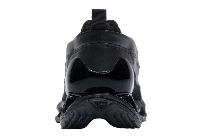 Mizuno WAVE PROPHECY MOC "Black" D1GD261401 Release Info