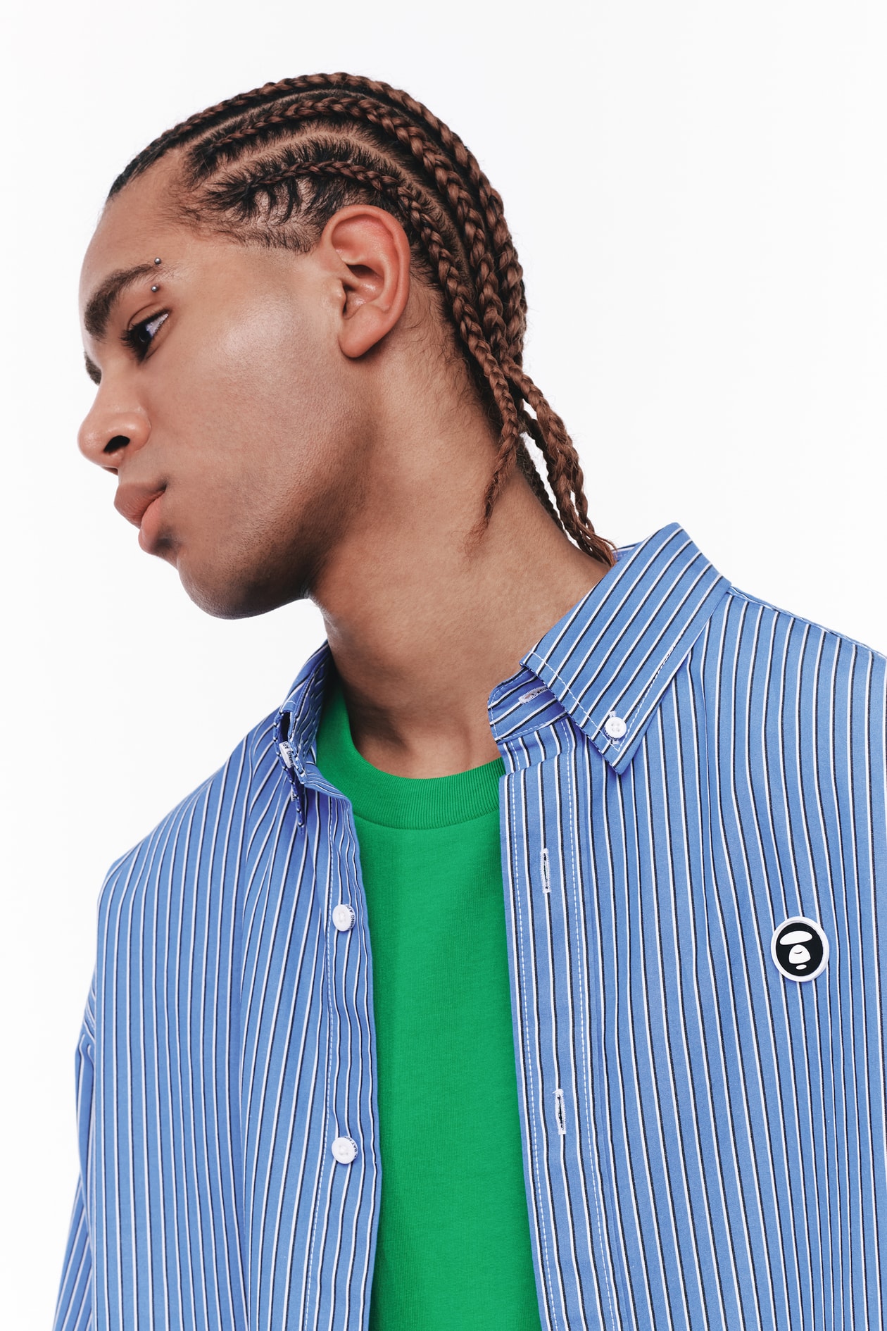 AAPE BY A BATHING APE® mise tout sur le minimalisme et le pickleball pour le printemps-été