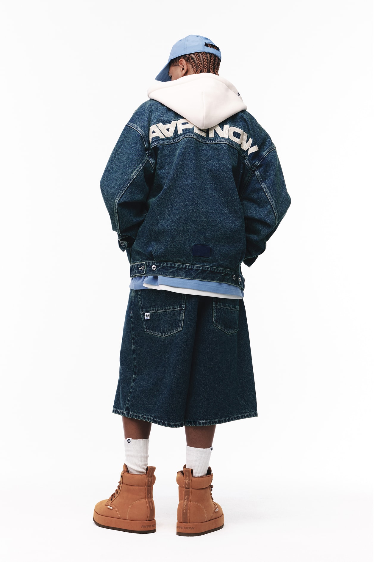 AAPE BY A BATHING APE® mise tout sur le minimalisme et le pickleball pour le printemps-été