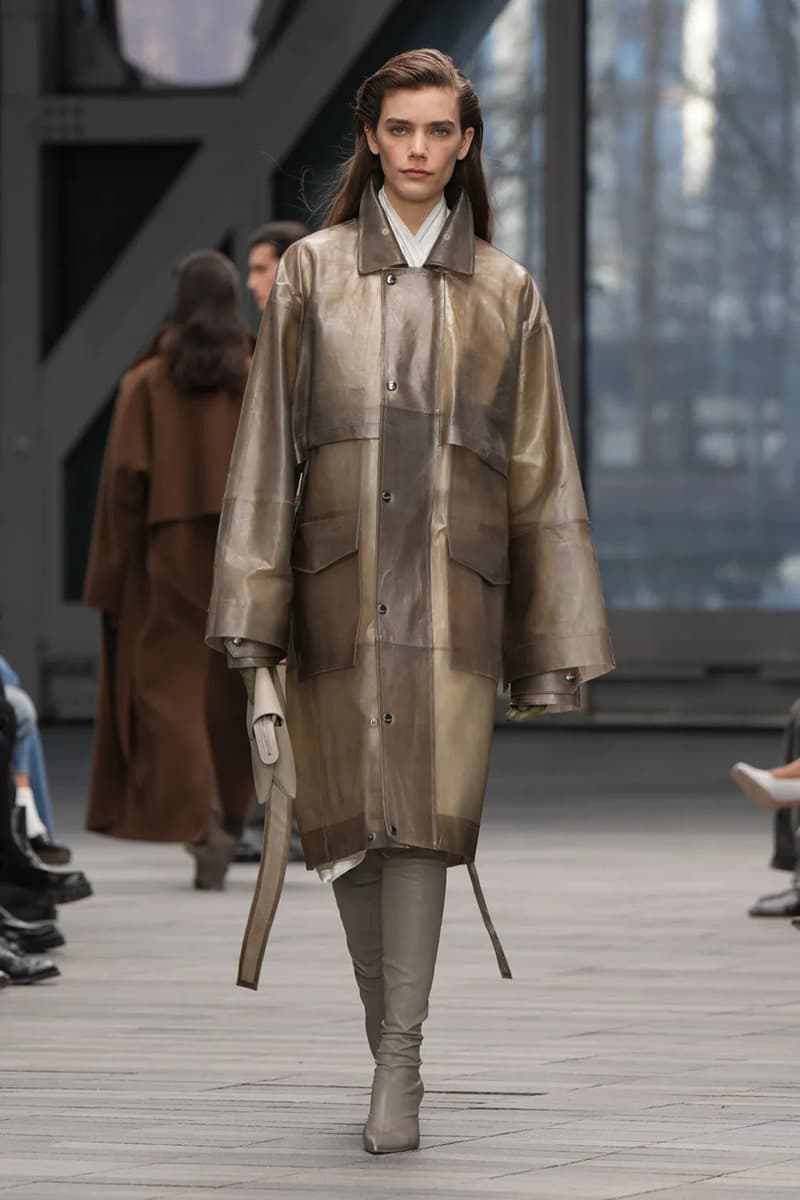 Calvin Klein Collection FW26 Runway Show Info Veronica Leoni