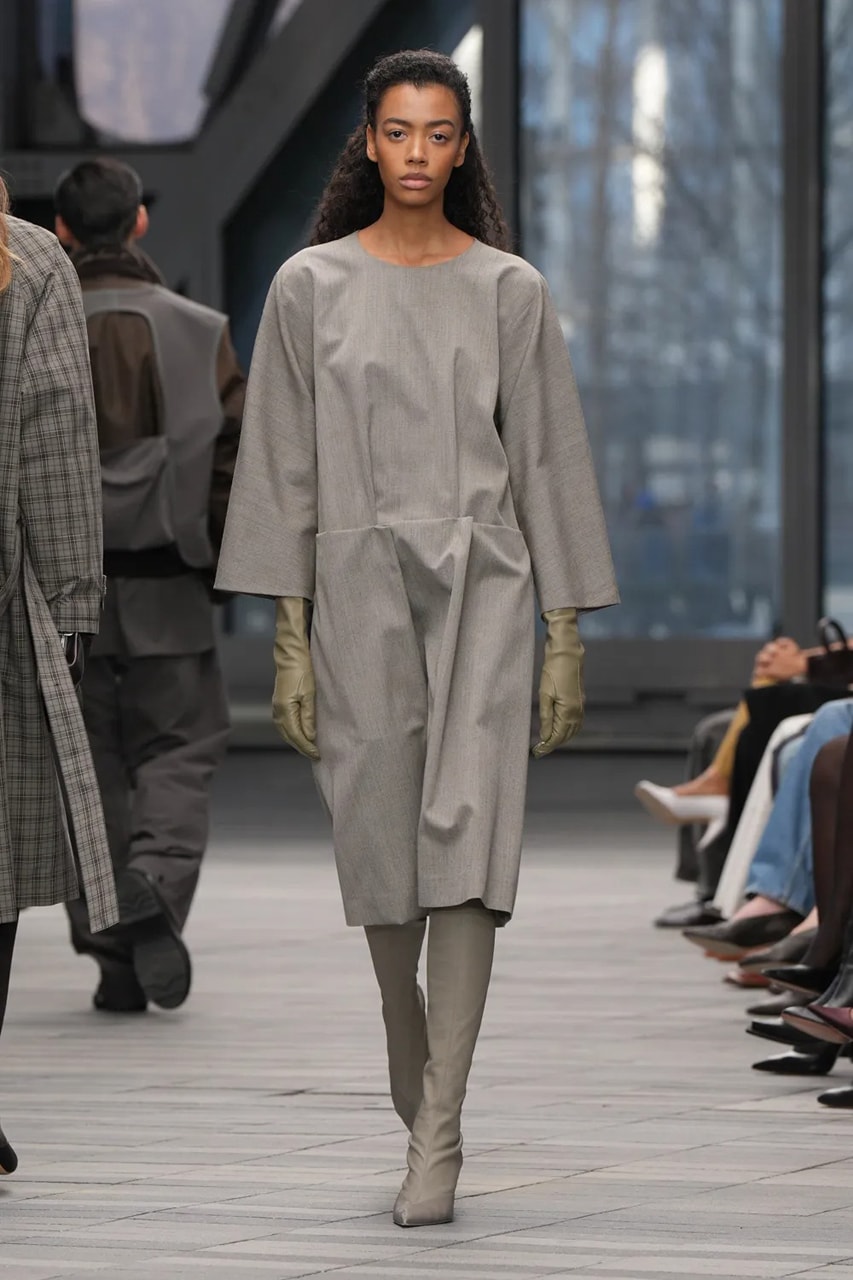 Calvin Klein Collection FW26 Runway Show Info Veronica Leoni