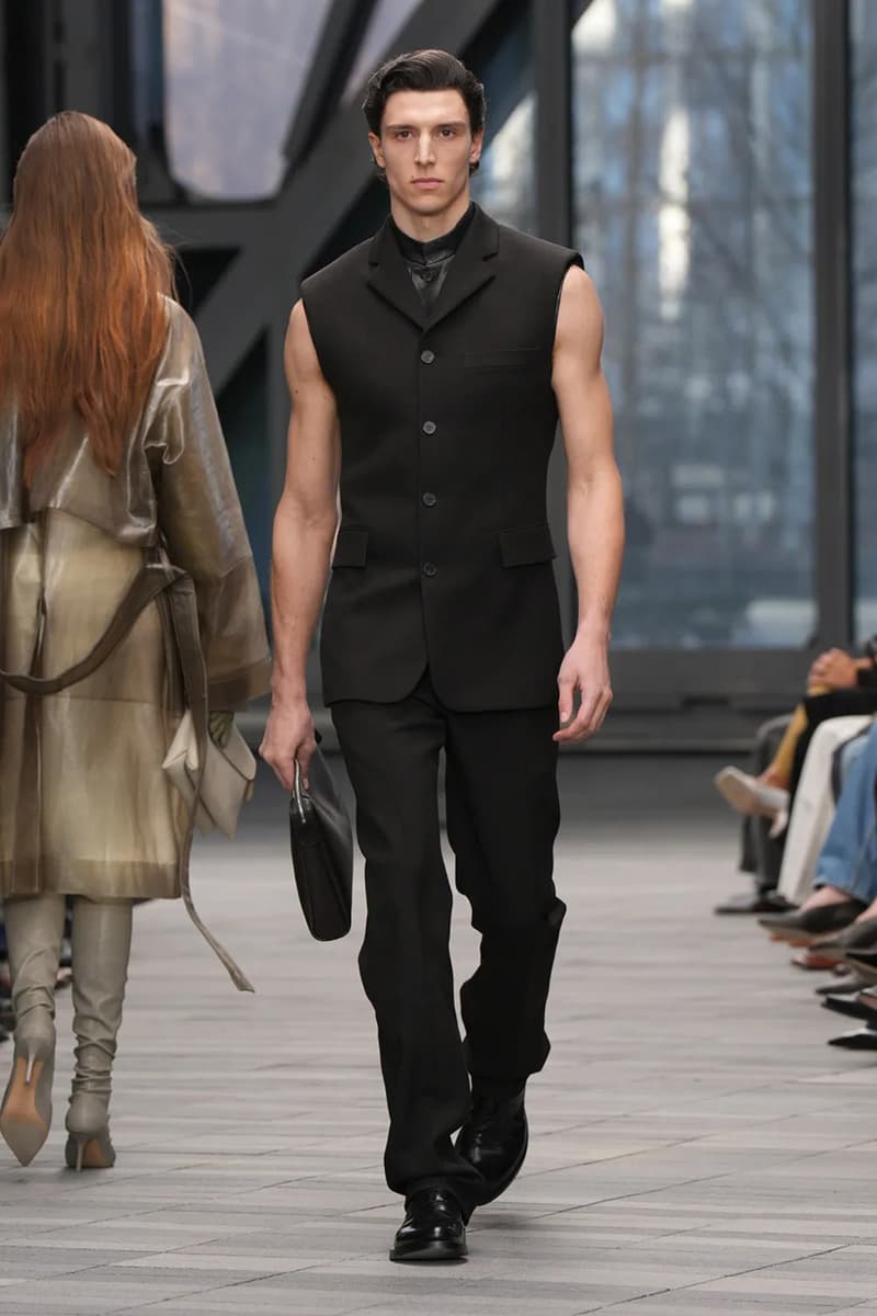 Calvin Klein Collection FW26 Runway Show Info Veronica Leoni