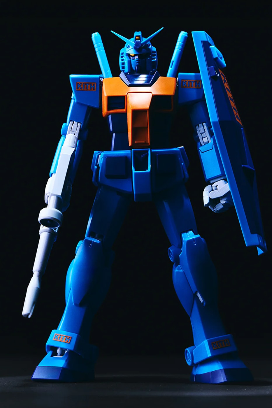 Kith Partners With GUNPLA for Exclusive Model Kits kith japan online flagship store MG 1/100 RX-78-2 Gundam Ver. 2.0 and MG 1/100 Wing Gundam 