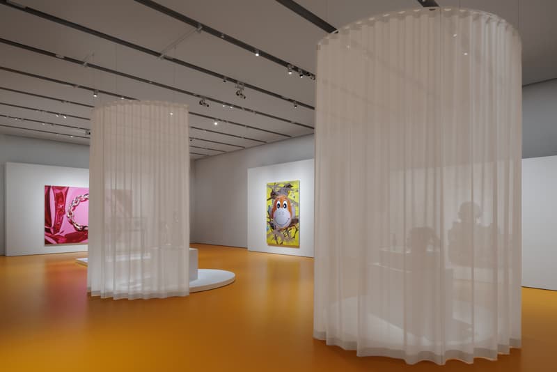 espace louis vuitton osaka jeff koons artworks sculptures paintings 