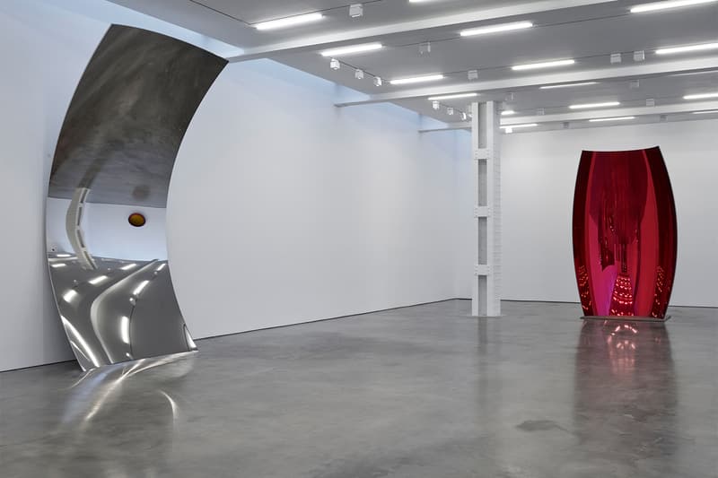 anish kapoor lisson gallery
